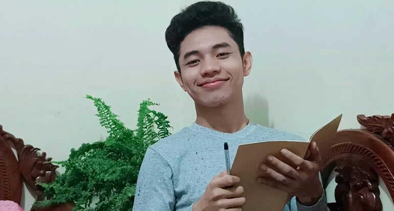 Fiki Naki dan Jendela Pendidikan